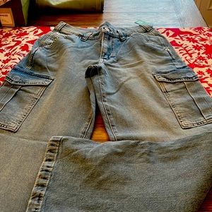 Gap carpenter cargo jeans. NWT